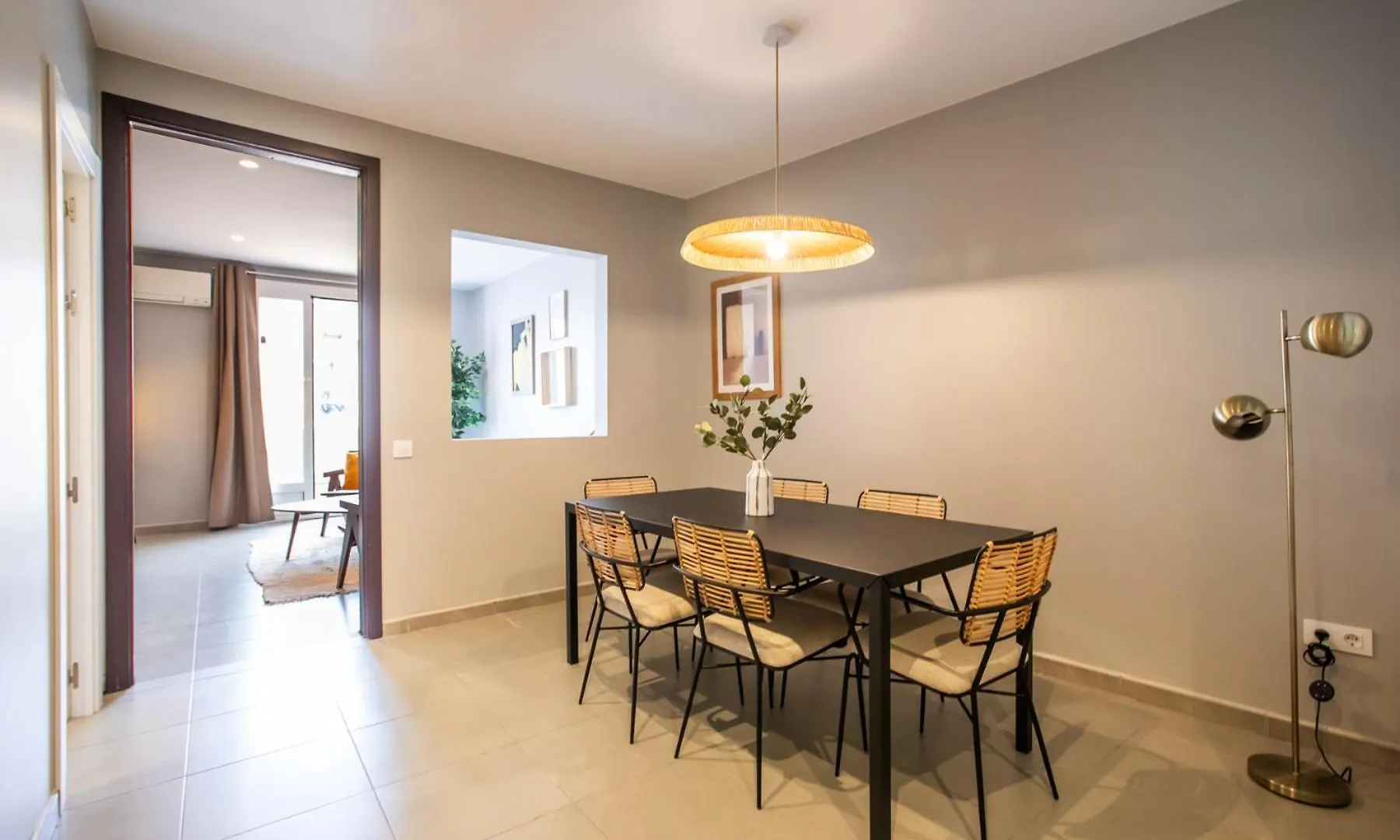 21Mal1089-Magnific Apartment Near Sagrada Familia Barcelona