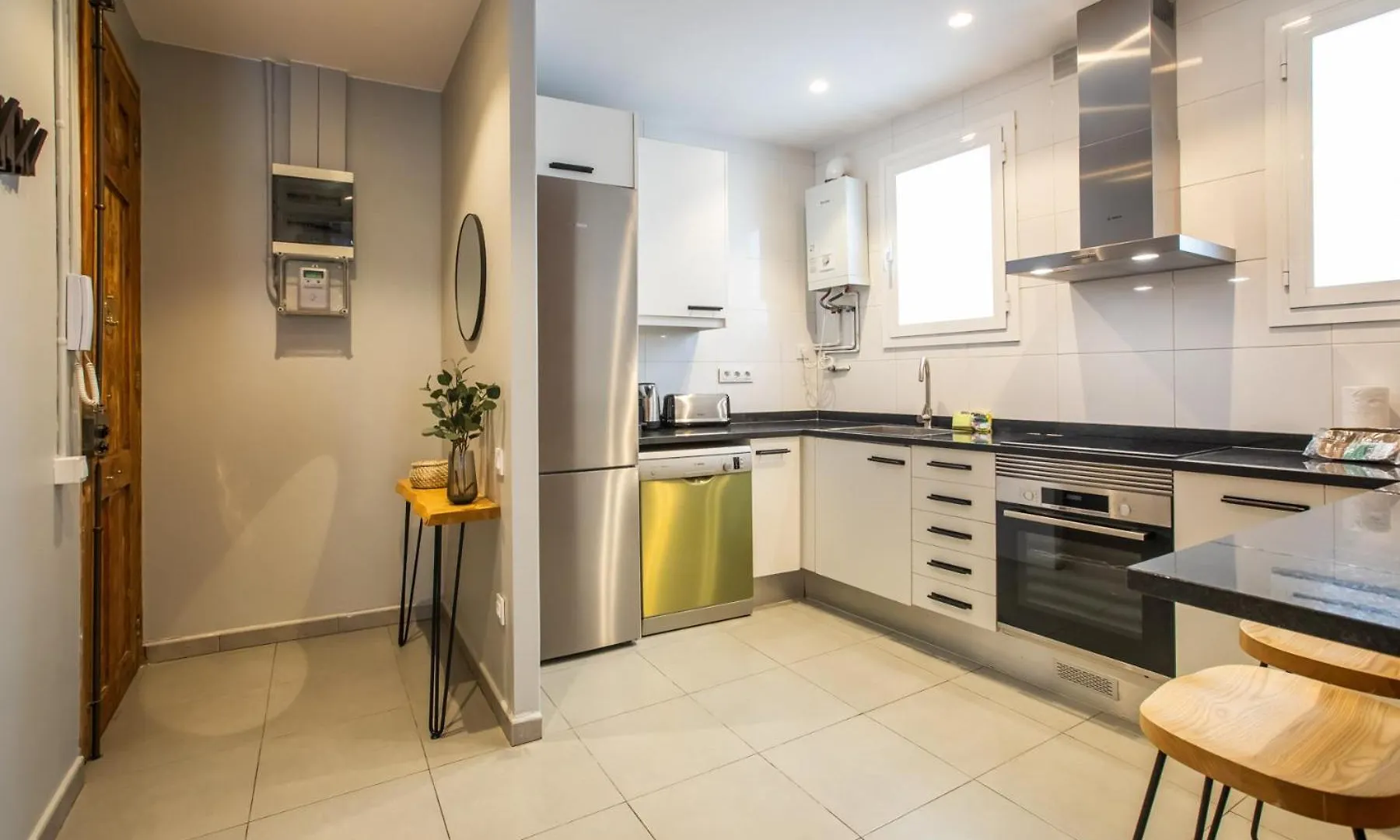 21Mal1089-Magnific Apartment Near Sagrada Familia Barcelona 0*,  Spain