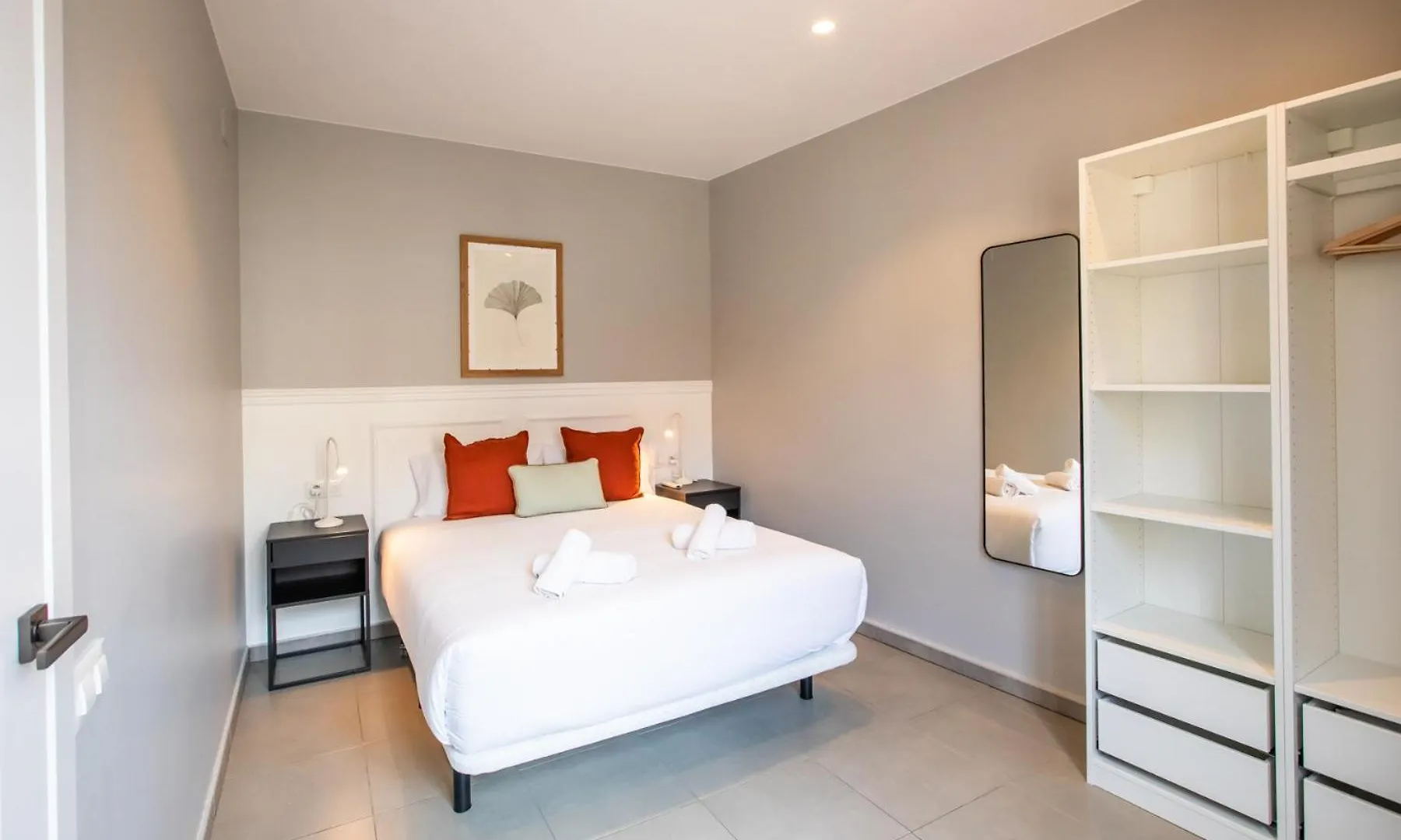 21Mal1089-Magnific Apartment Near Sagrada Familia Barcelona